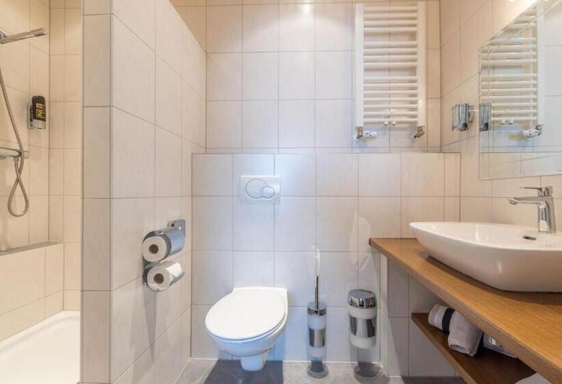 ジュニアスイート, Rose