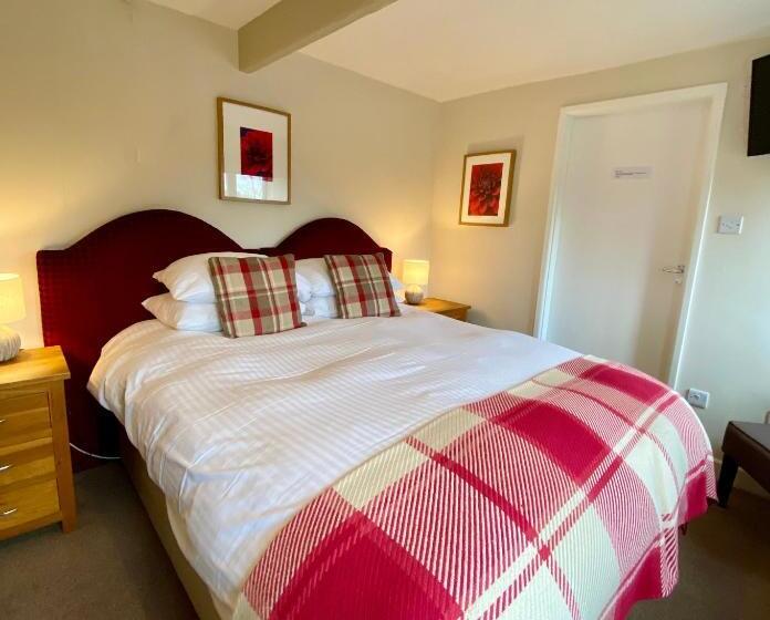 标准间, The Craven Arms