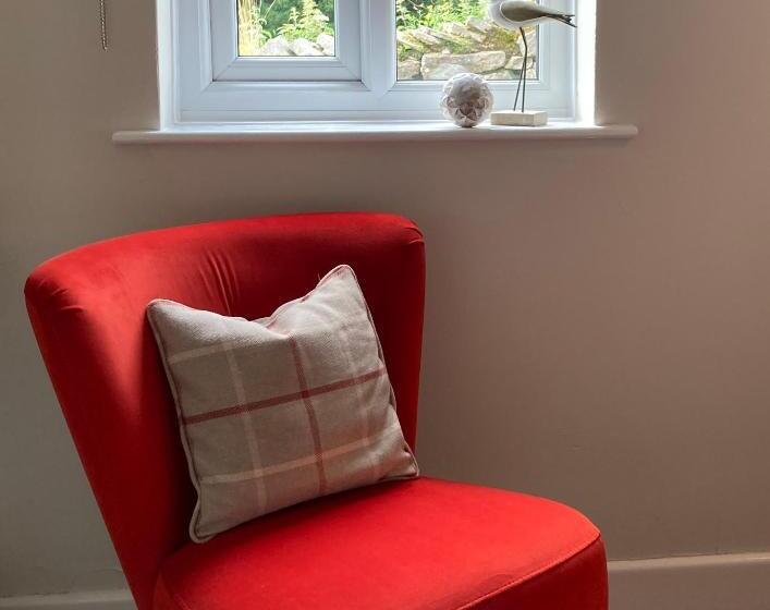 标准间, The Craven Arms