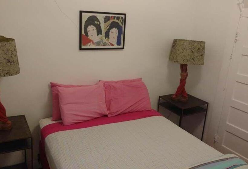 سوییت, Pelican Spa