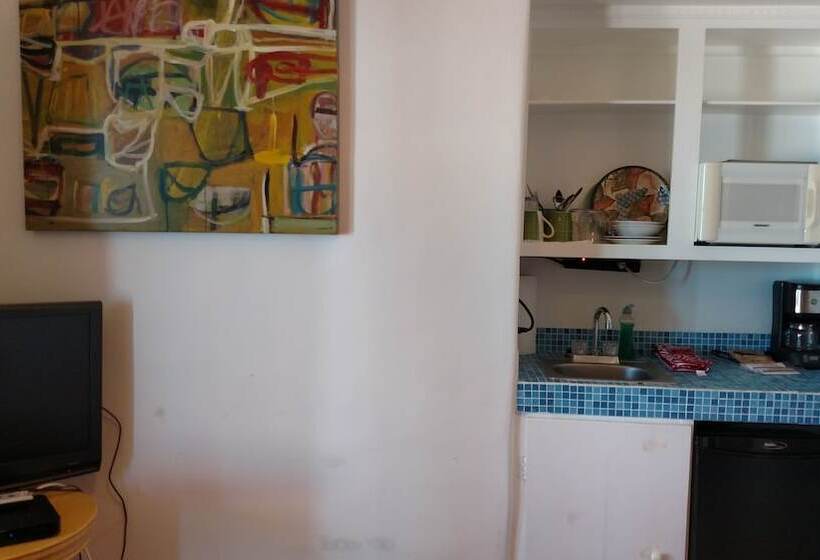 سوییت, Pelican Spa