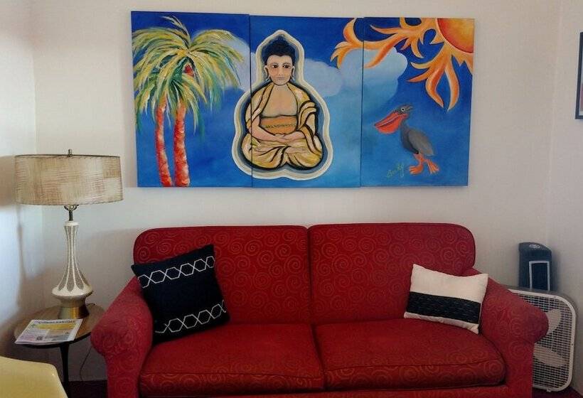 سوییت, Pelican Spa