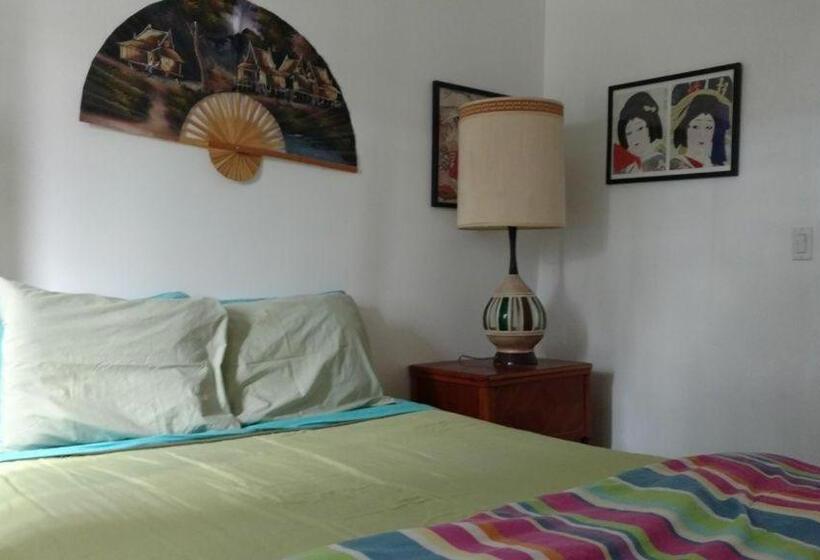 سوییت, Pelican Spa