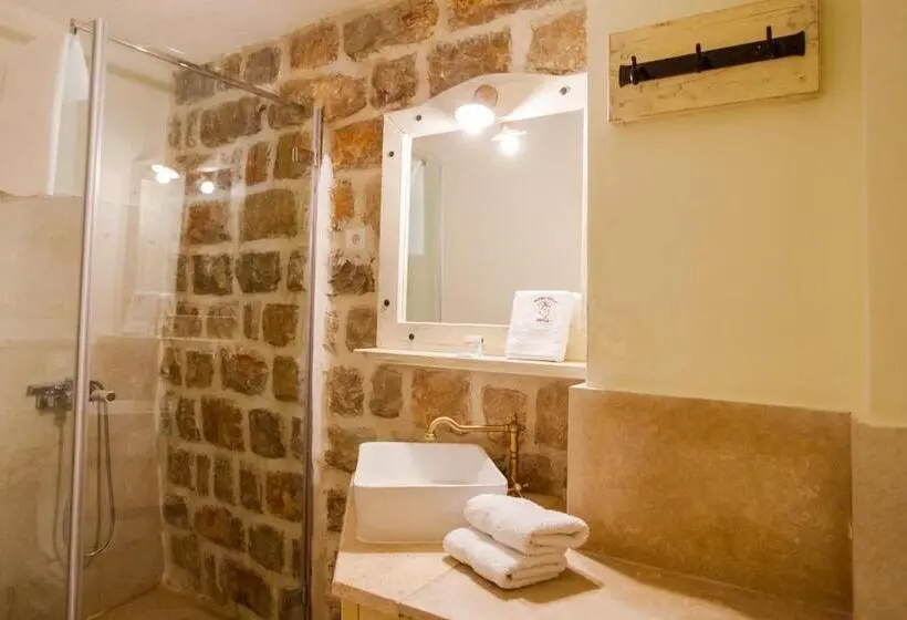 استودیو استاندارد با تراس, Pietra Mare Apartments