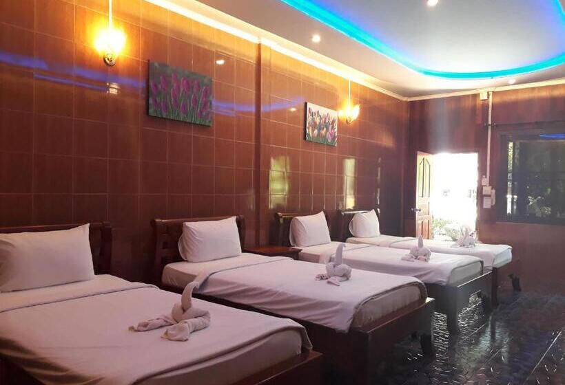 침실 1개 디럭스 빌라, Pechpailin Resort