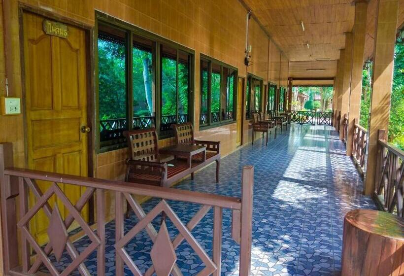 스탠다드 룸, Pechpailin Resort