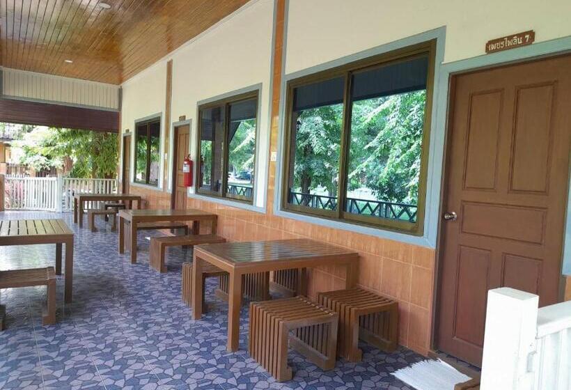 수피리어 패밀리 룸, Pechpailin Resort