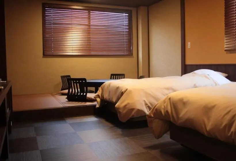 浴室共有スタンダード４人用ルーム, Tokiwa Ryokan
