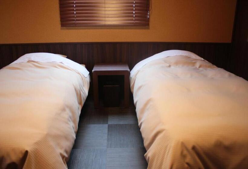 Habitació Quàdruple Estàndard Bany Compartit, Tokiwa Ryokan