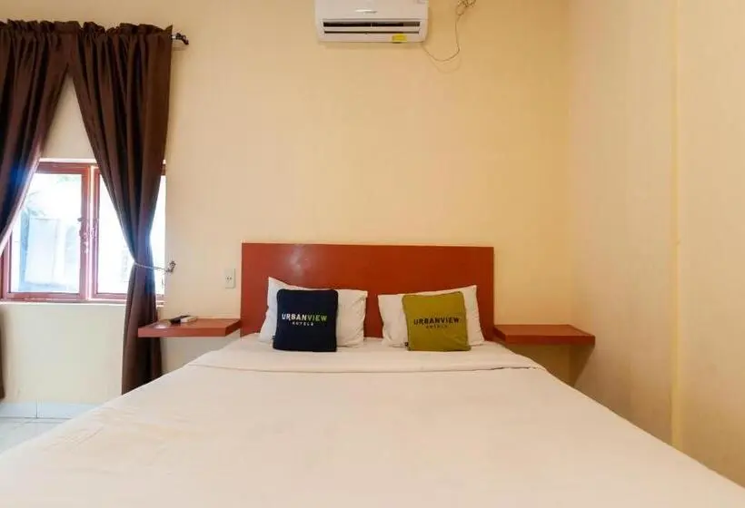 デラックスルーム, Urbanview Hotel Syariah Residence Medan By Reddoorz