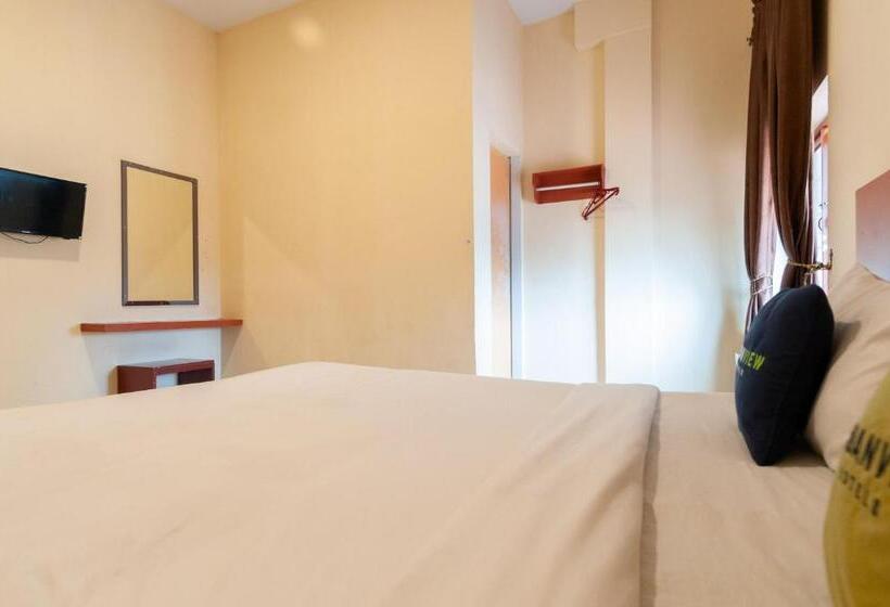 اتاق لوکس, Urbanview Hotel Syariah Residence Medan By Reddoorz