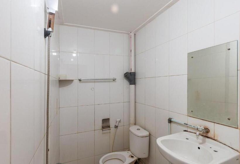 سوییت, Urbanview Hotel Syariah Residence Medan By Reddoorz