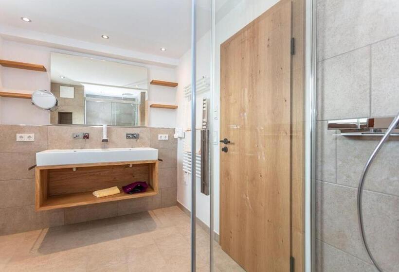 דירת חדר עם טרסה, Wanderhotel Kirchner