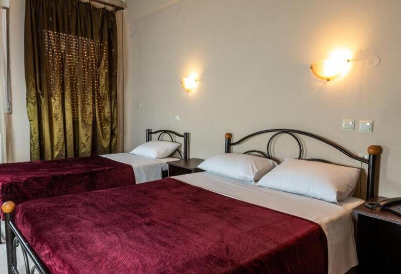 スタンダードトリプルルーム, Estia