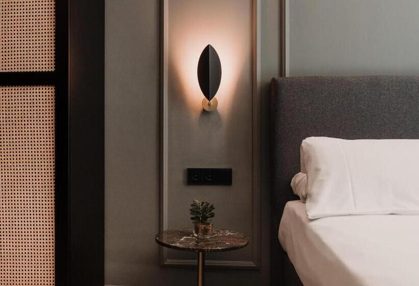 اتاق استاندارد با تراس, Reina 107 Beach Boutique