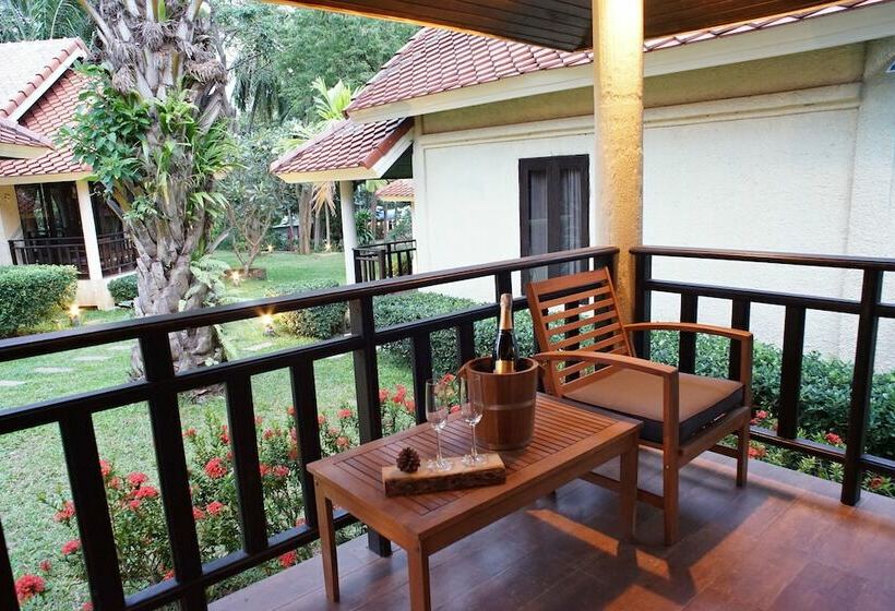 带大床的豪华间, Aquavana Haad Rin Resort