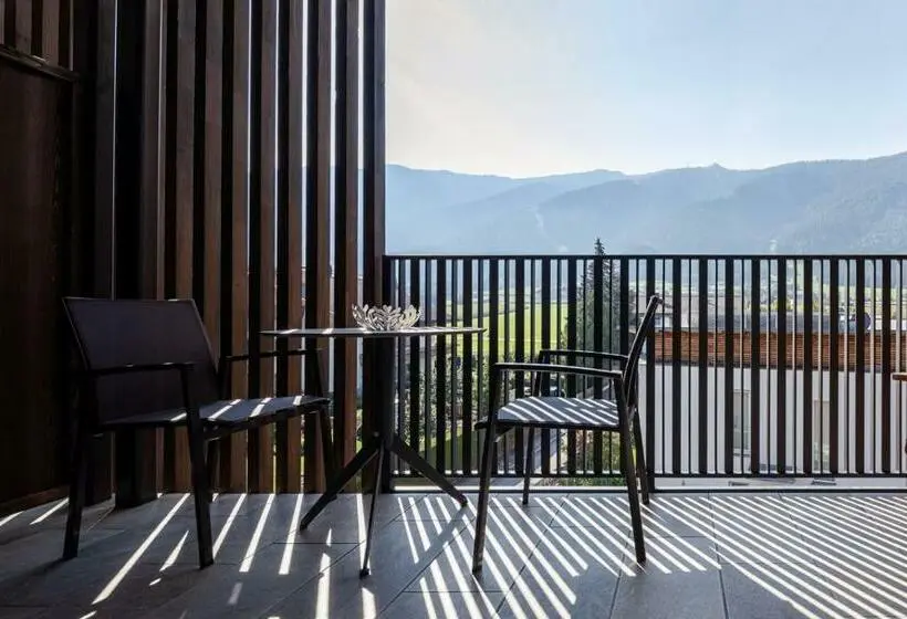 Comfort room with mountain view, B&b Boutiquehotel Clara