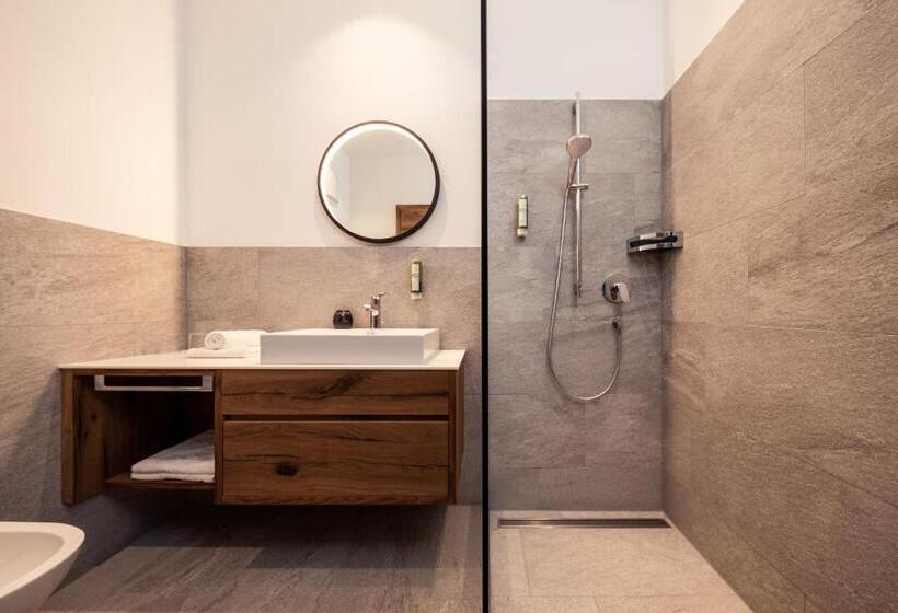 سوئیت پنت هاوس, B&b Boutiquehotel Clara