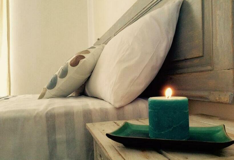 带阳台的三人标准间, B&b Giù Le Stelle