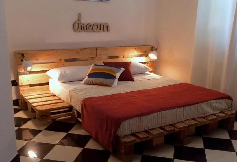 スタンダードルーム, B&b Giù Le Stelle