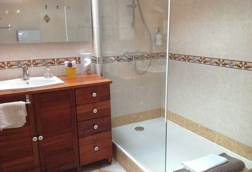 ファミリールーム, Chambres D Hôtes Les Arums De Sanguinet