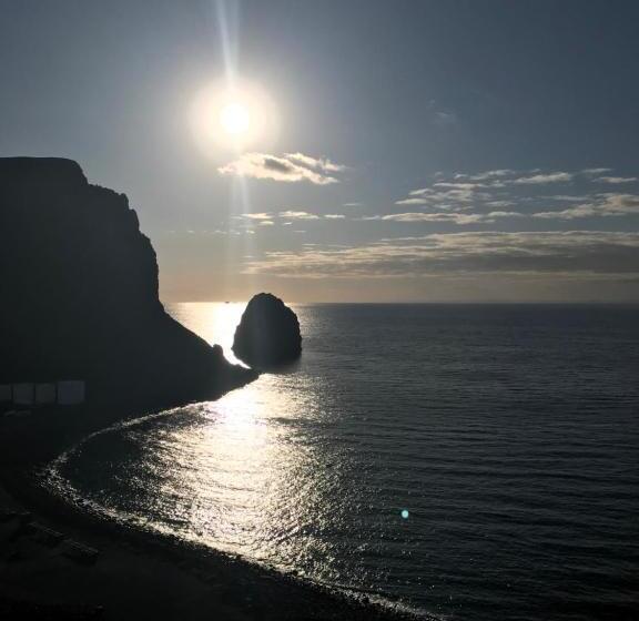 Standard Cuadruple Room Shared Bathroom, Guesthouse árný