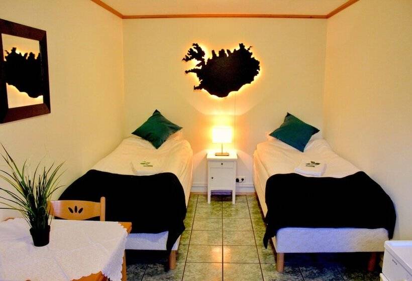 2 Bedroom Apartment, Guesthouse árný