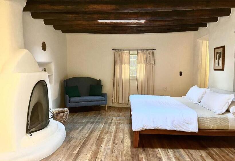 스탠다드 룸 킹사이즈 침대, Hacienda Del Sol