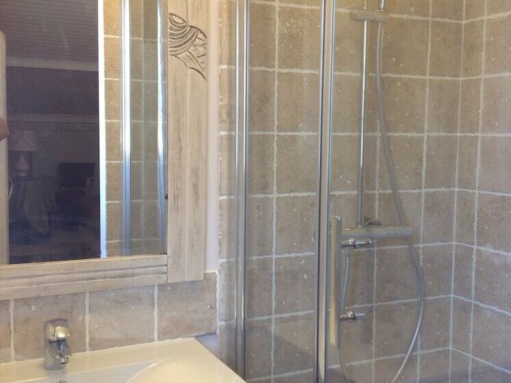 Номер Стандарт, Chambres D Hôtes Les Arums De Sanguinet