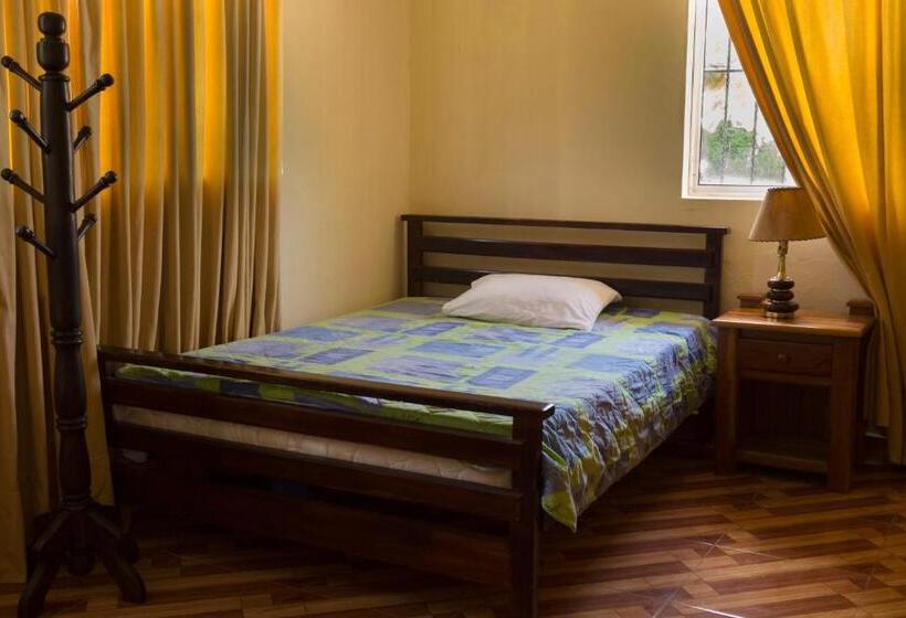 חדר קומפורט לשלושה, Finca Hotel La Ponderosa