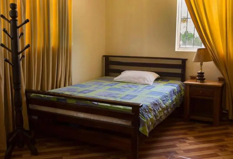 コンフォートトリプルルーム, Finca Hotel La Ponderosa