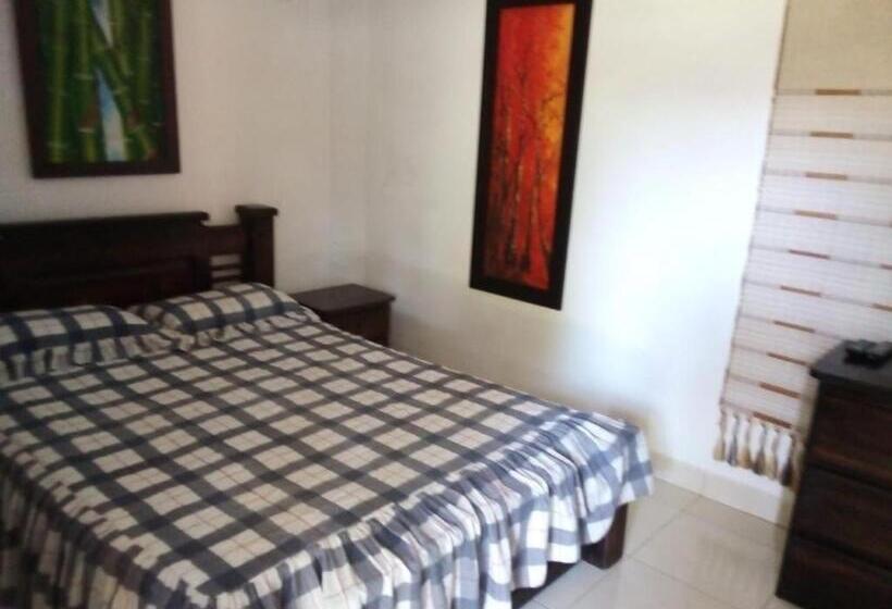 Номер Стандарт Индивидуальный, Finca Hotel La Ponderosa