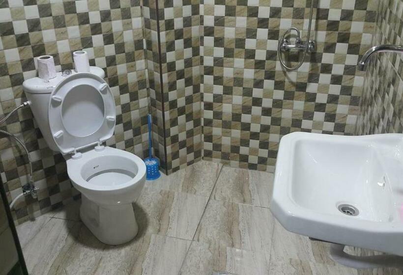 اتاق استاندارد, Alhouriat