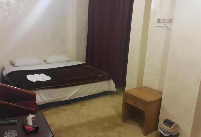 اتاق استاندارد, Alhouriat