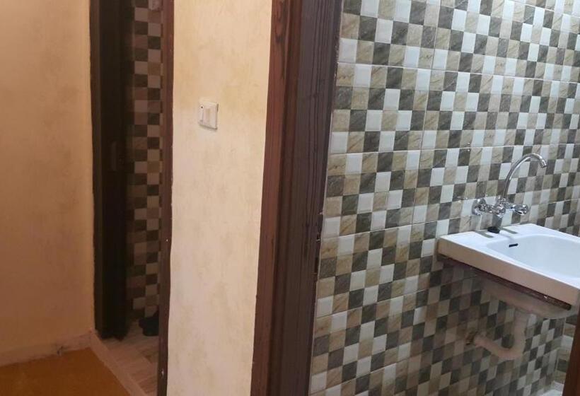 اتاق استاندارد, Alhouriat