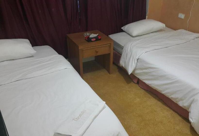 اتاق استاندارد, Alhouriat