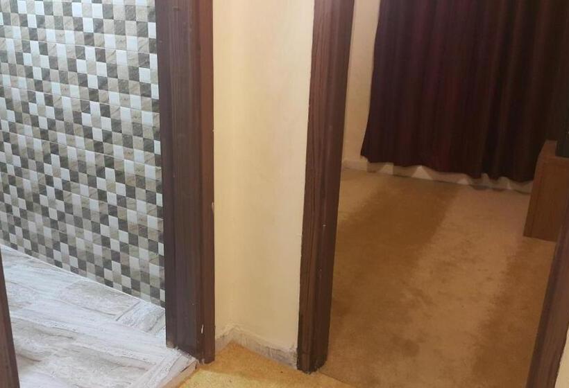 اتاق استاندارد یک نفره, Alhouriat