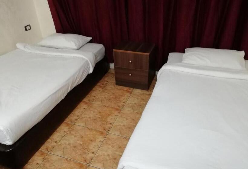 سوییت لوکس, Alhouriat