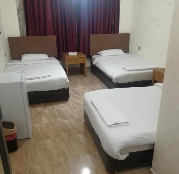 اتاق کلاسیک چهارنفره, Alhouriat