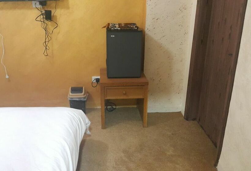 اتاق عادی با تخت دوبل, Alhouriat