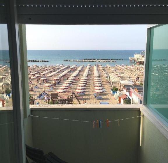 Standardzimmer mit Meerblick, Augusta