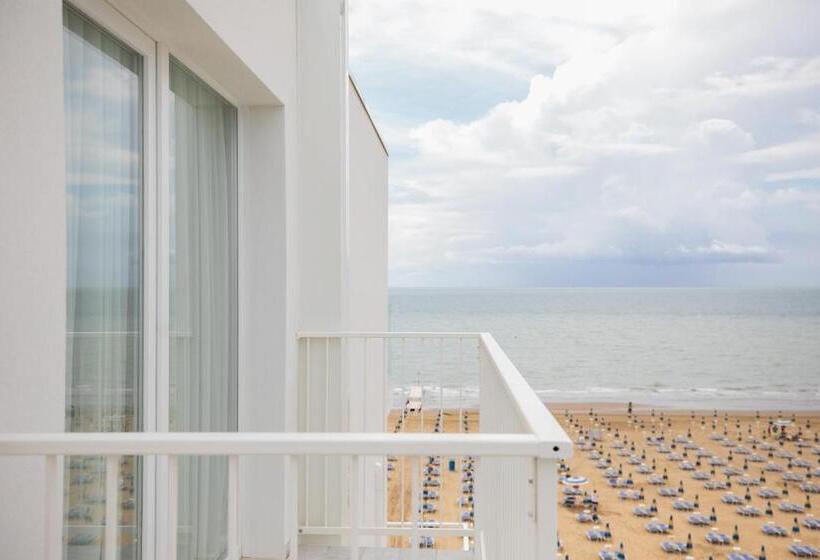 디럭스 룸 측면 바다 전망, Boston 3 Stelle Superior Frontemare