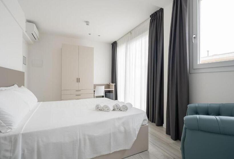 디럭스 룸 측면 바다 전망, Boston 3 Stelle Superior Frontemare