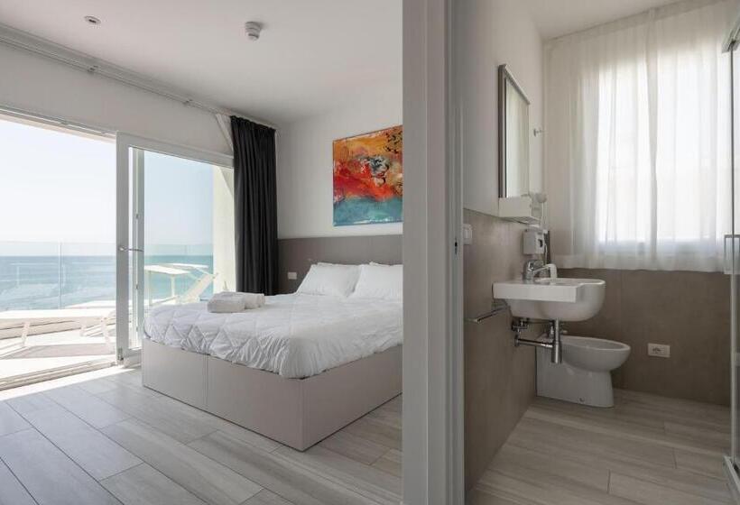 디럭스 룸 바다 전망, Boston 3 Stelle Superior Frontemare