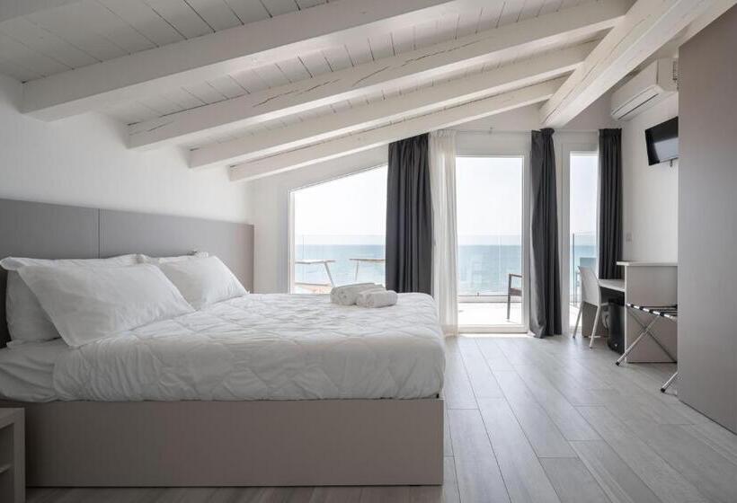 디럭스 룸 바다 전망, Boston 3 Stelle Superior Frontemare