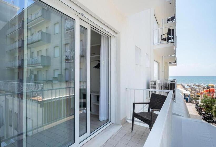 스탠다드 룸 측면 바다 전망, Boston 3 Stelle Superior Frontemare