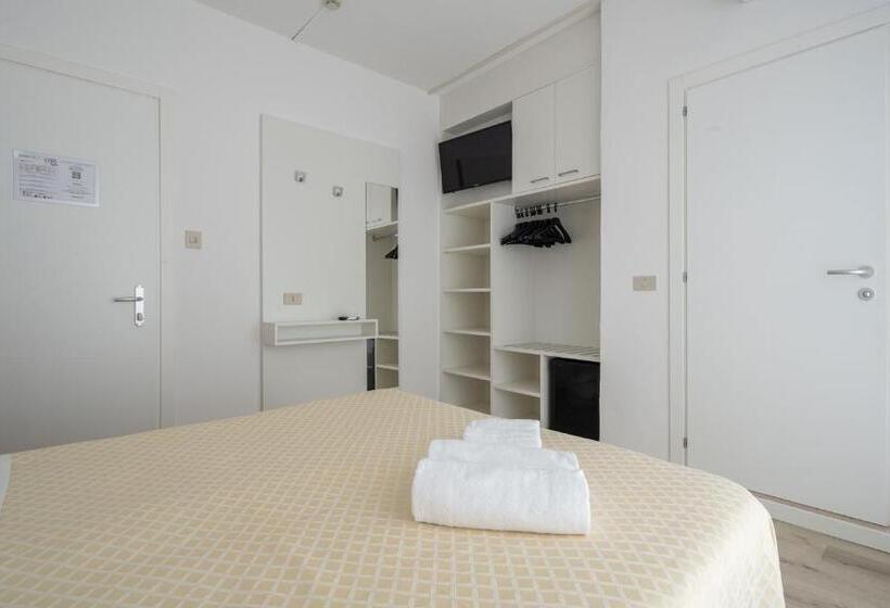 스탠다드 룸 측면 바다 전망, Boston 3 Stelle Superior Frontemare