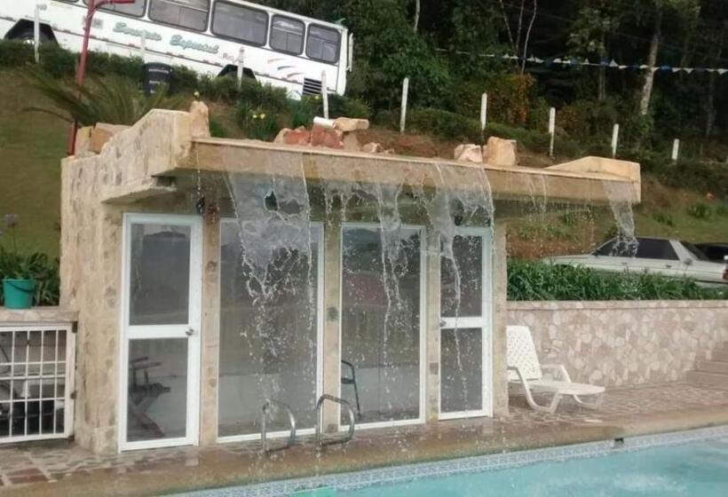 Номер Стандарт Трехместный, El Faro Del 18