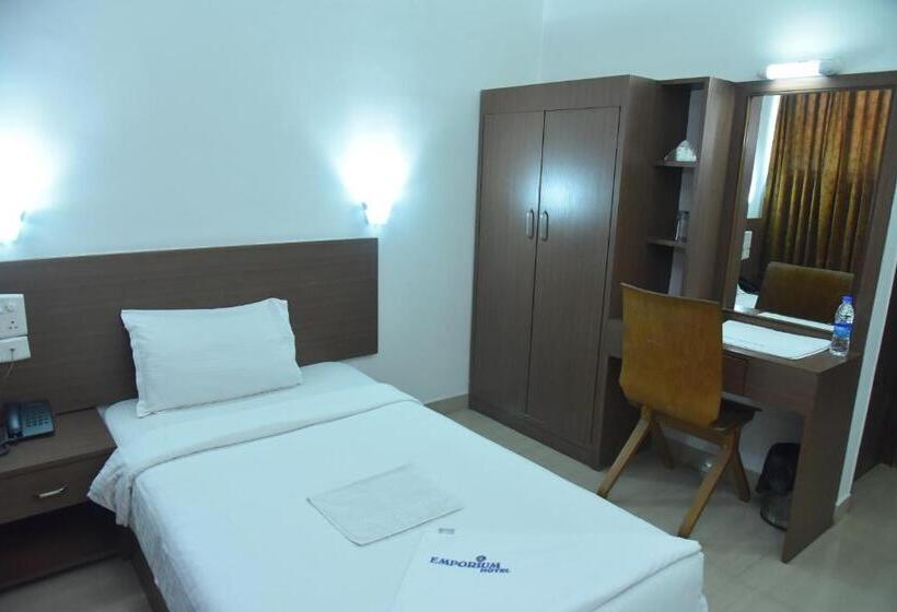 싱글 디럭스 룸, Emporium