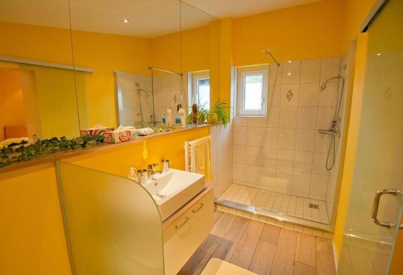 スタンダードシングルルーム, Frühstückspension Seeberghof